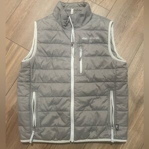 Vineyard Vines Youth Small Gray Quilted Puffer Vest Full Zip Zippered Pockets